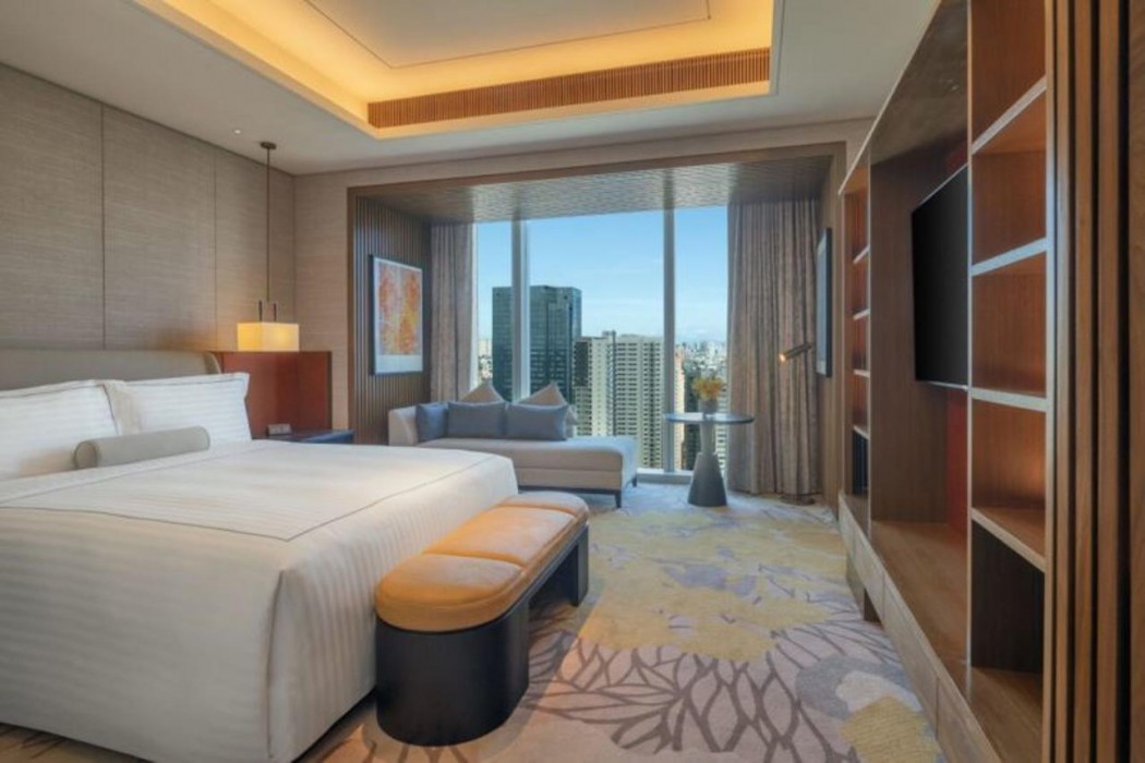 Solaire Resort Quezon City 16/64