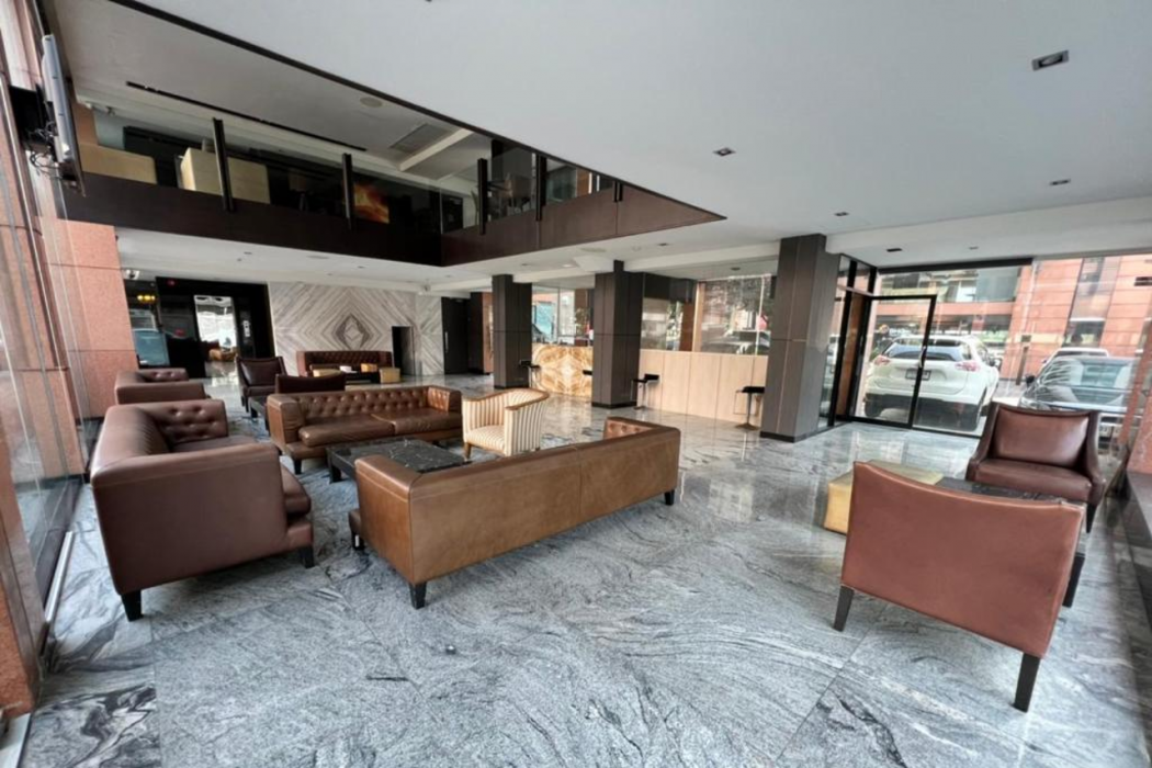 Sukhothai Hotel and Residence Ratchada 14/61