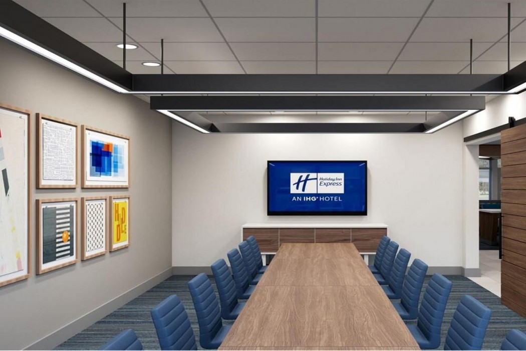 Holiday Inn Express Cape Canaveral 24/60