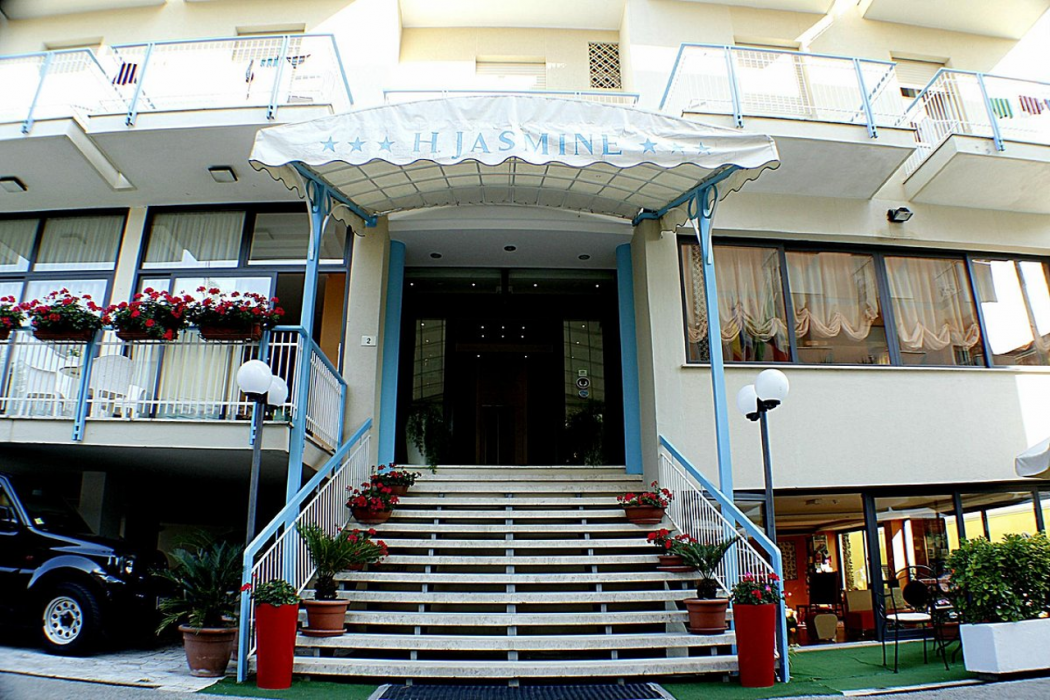 Hotel Jasmine photo1
