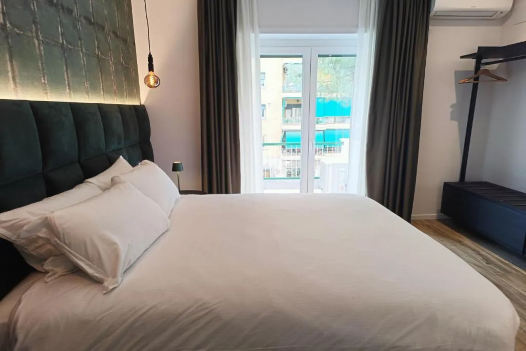 Romi Suite 15/38