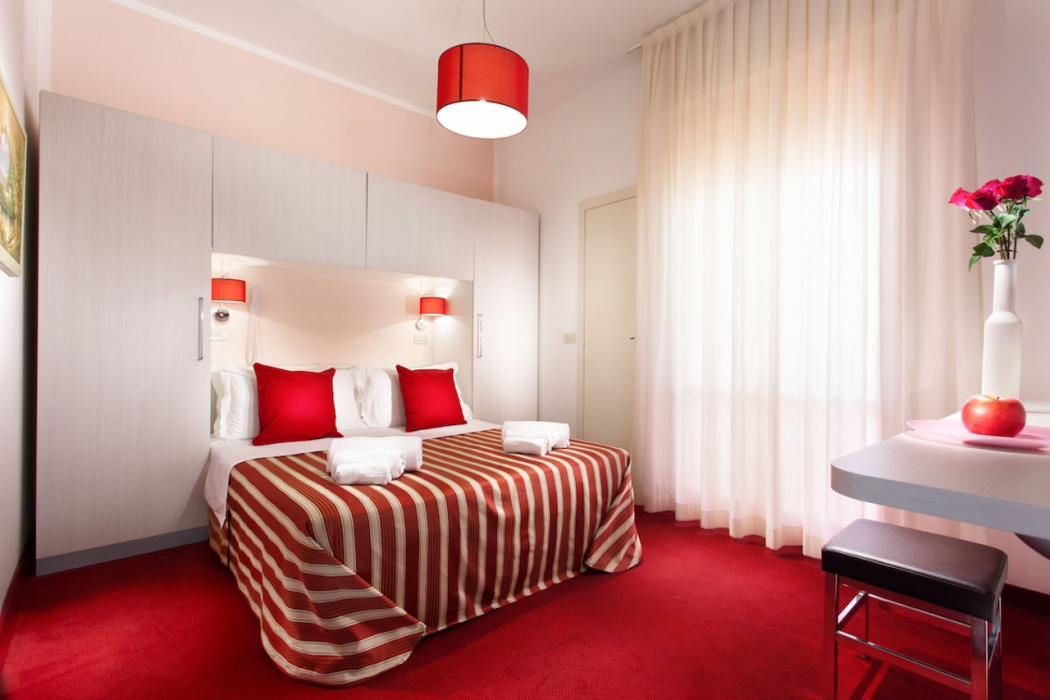 Color Metropolitan Family Hotel 8/33