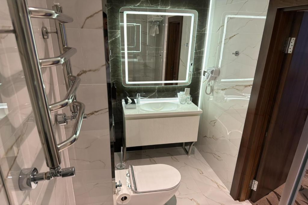 Azimut Hotel Moderno Tashkent 13/45