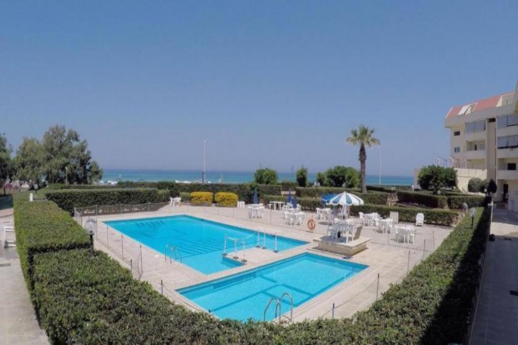Zibibbo Beach Apartments 17/28