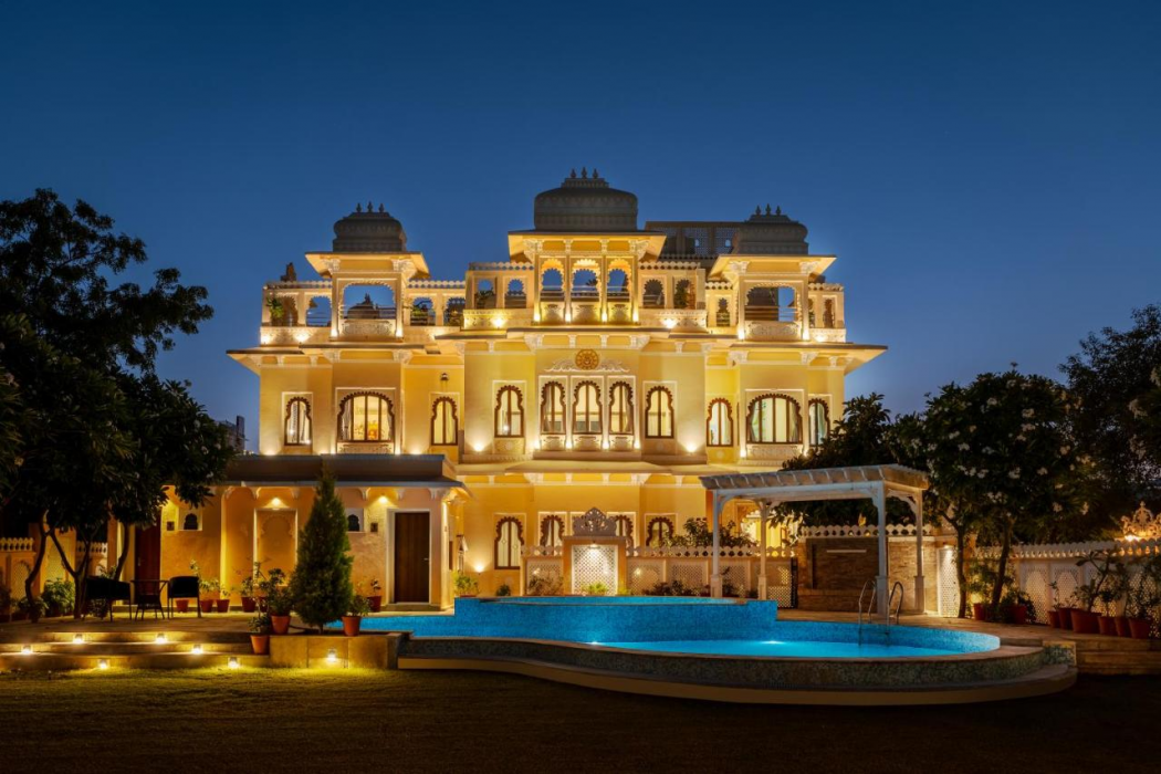 Sterling Jaisinghgarh Udaipur 1/39