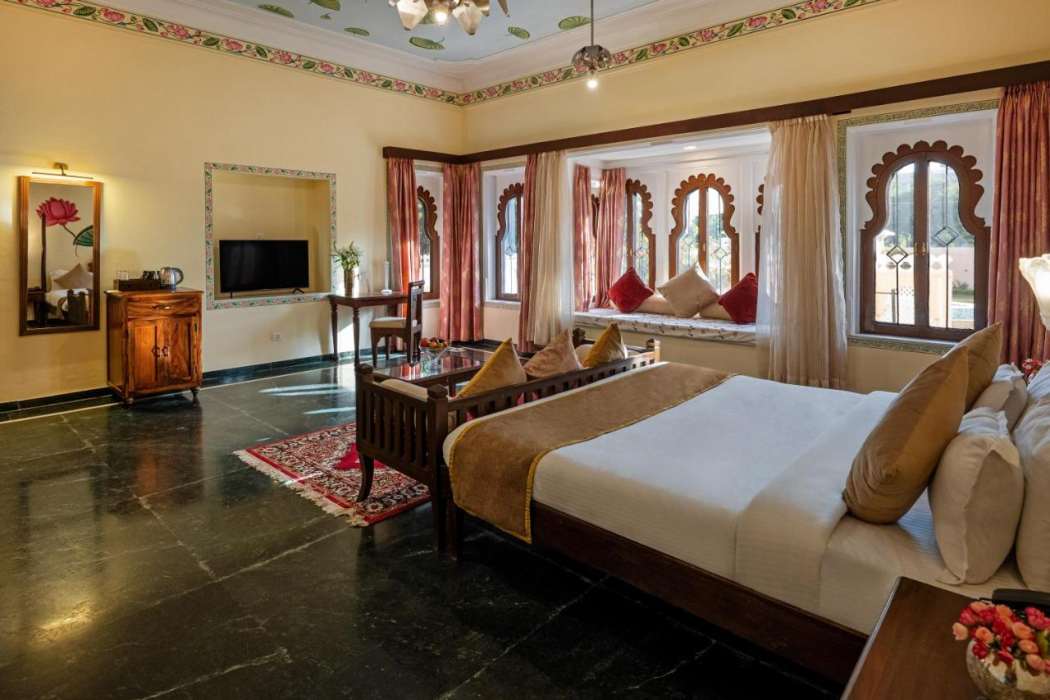 Sterling Jaisinghgarh Udaipur 11/39