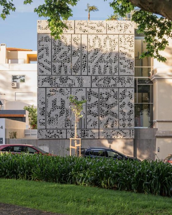 Artsy Cascais 1/83