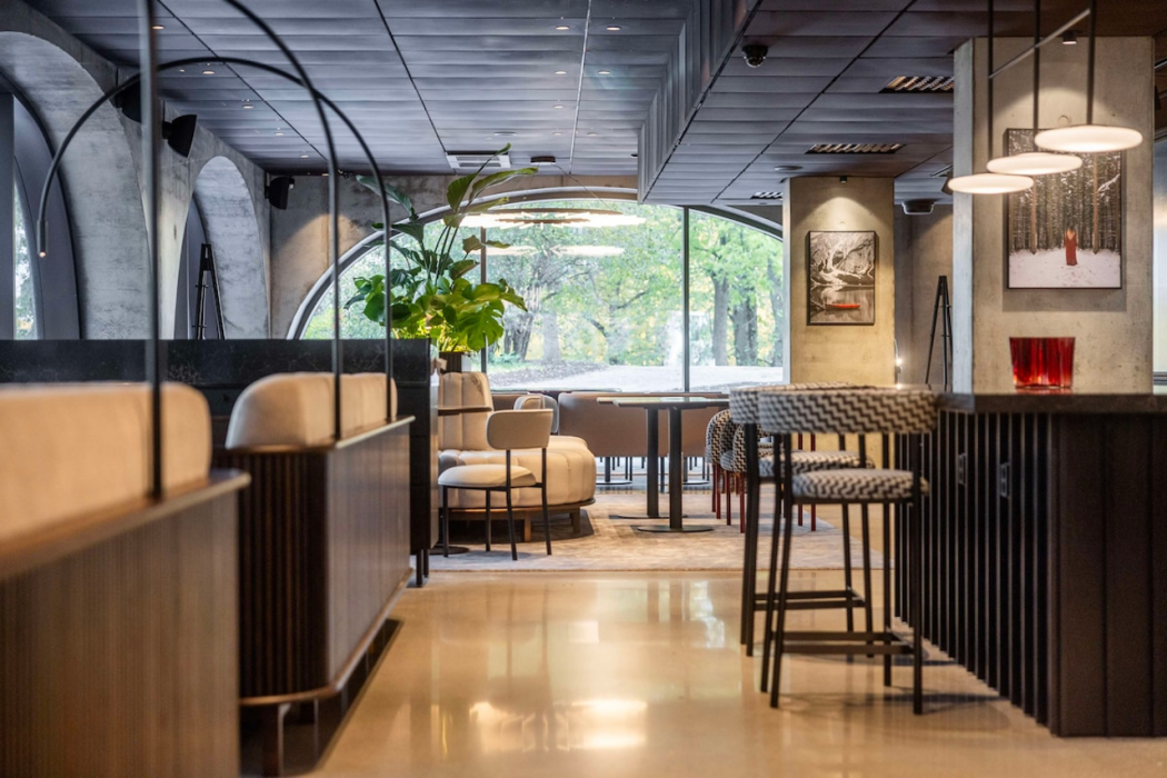 Radisson RED Helsinki 49/66