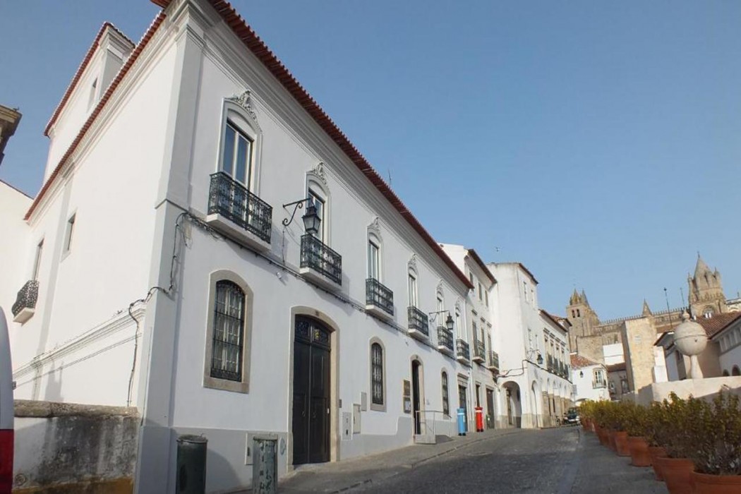 Mourasuites Hotel Evora 1/61