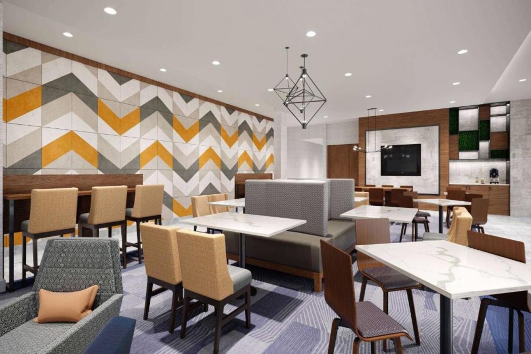 La Quinta Inn & Suites by Wyndham San Antonio at the RIM 24/43