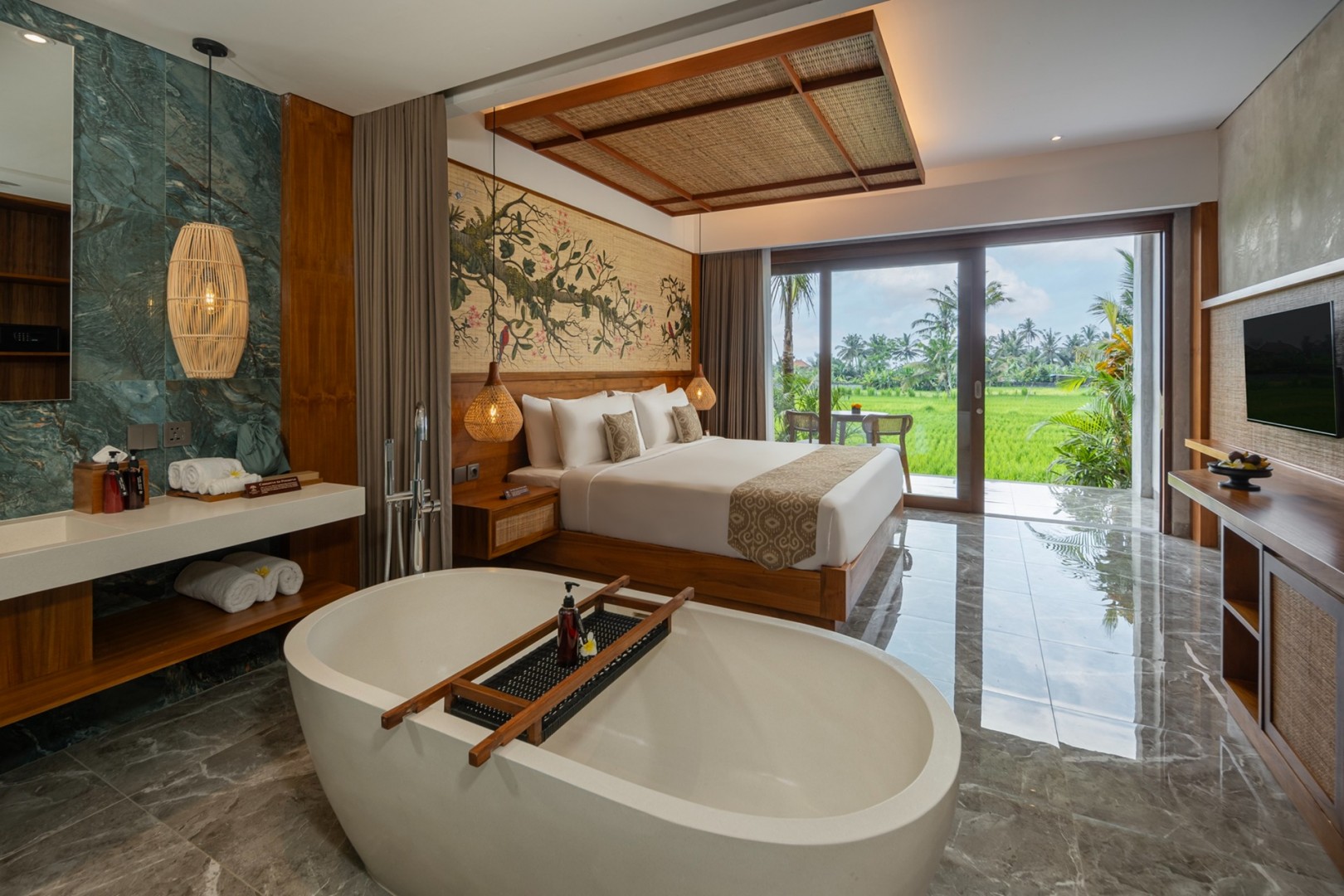 Emana Room