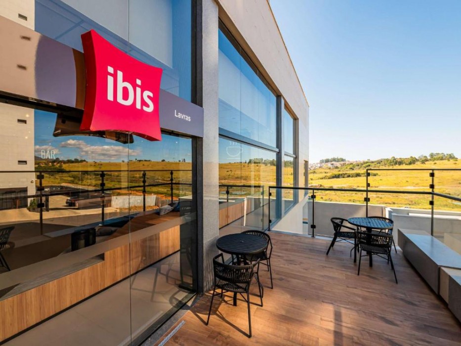 ibis Lavras 3/72
