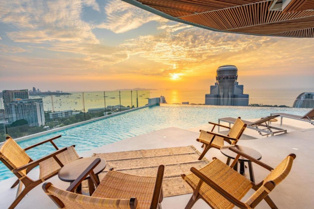 Akara Hotel Pattaya 49/82