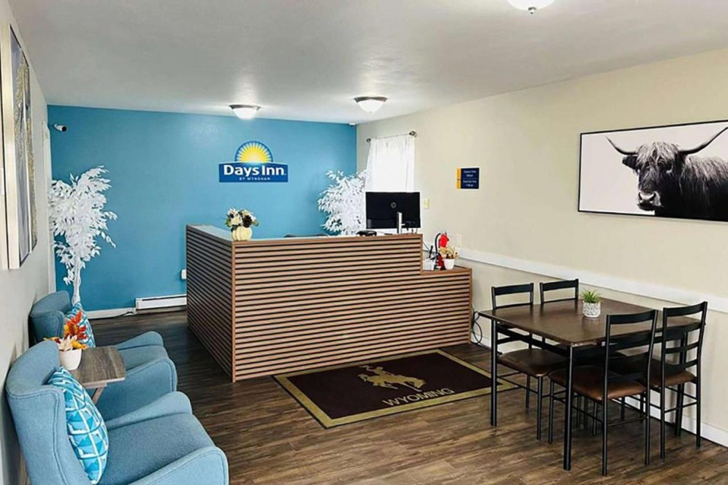 Days Inn by Wyndham Wheatland 5/42