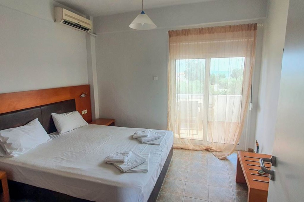 VILLA ILIOS PEFKOHORI 16/31