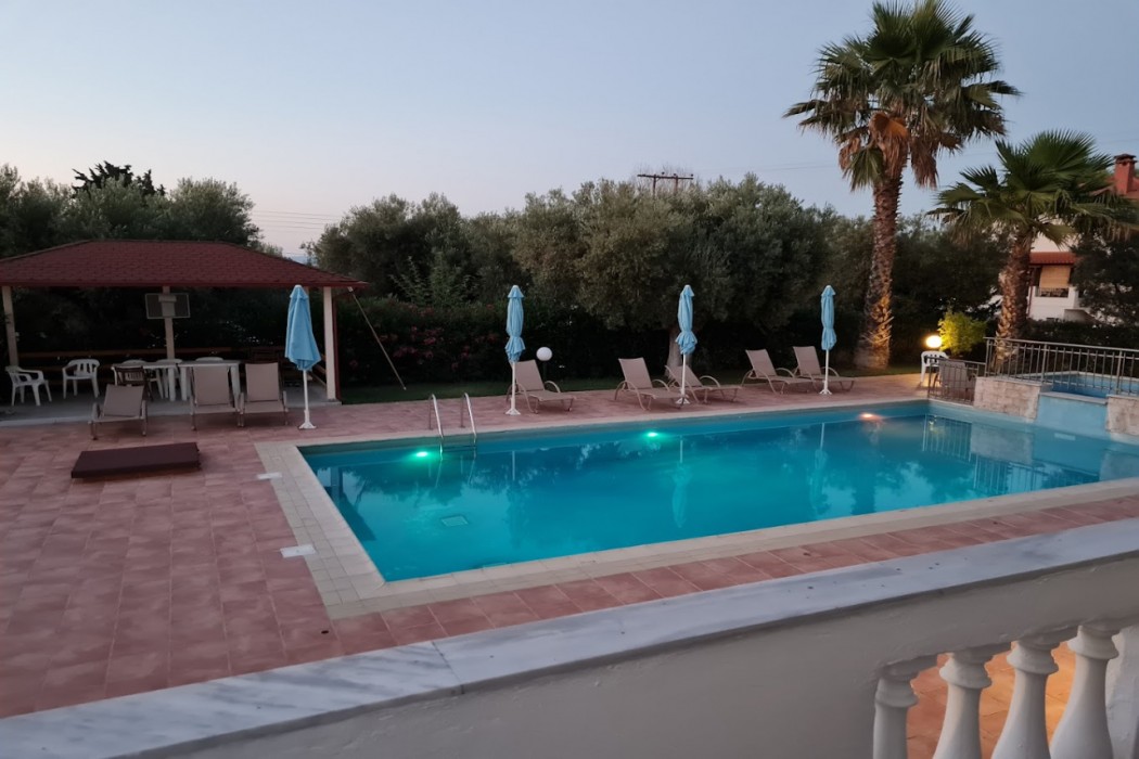 VILLA ILIOS PEFKOHORI 22/31