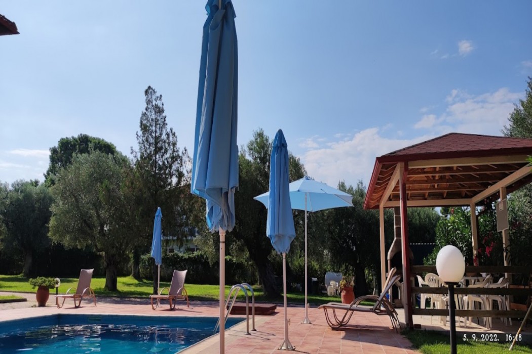 VILLA ILIOS PEFKOHORI 25/31