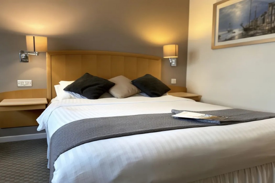 The Wiltshire Hotel, Golf & Leisure 13/52