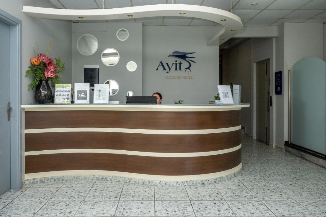 Ayit Hotel 10/48