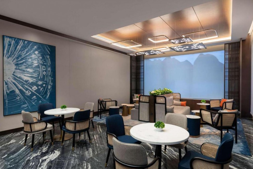 Hilton Garden Inn Xingyi Wanfenglin 12/20