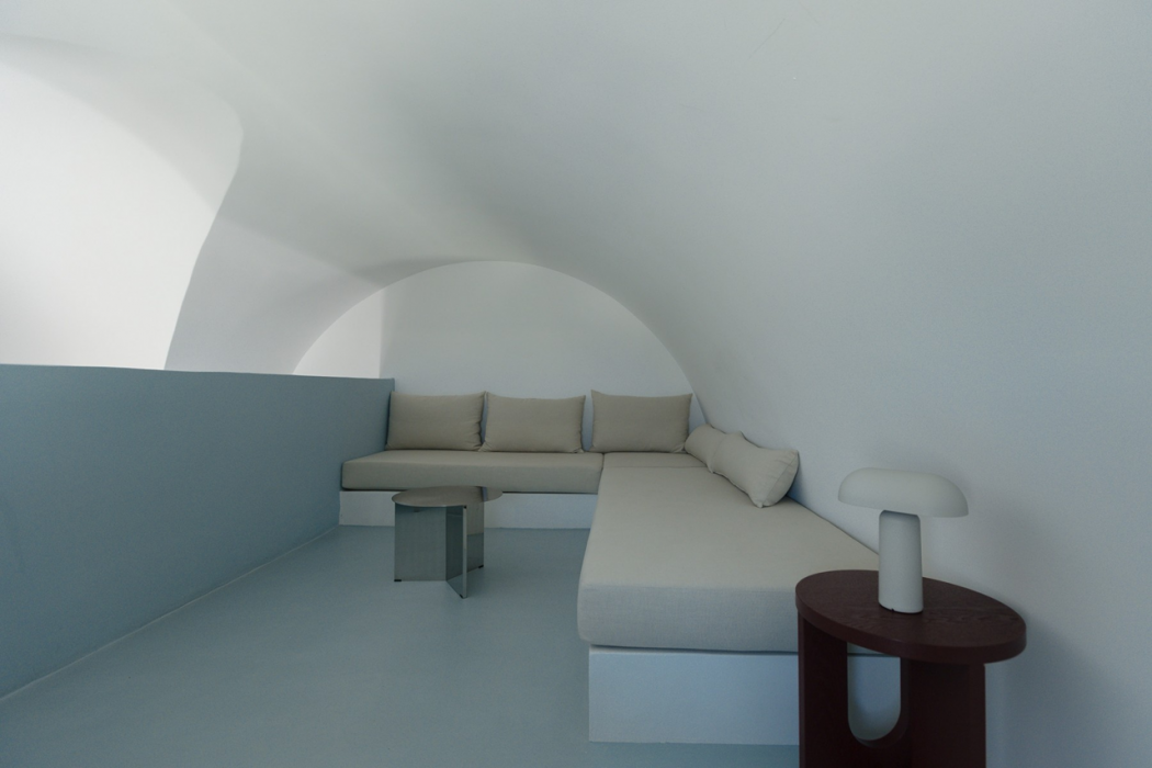 NEO SUITES 19/75