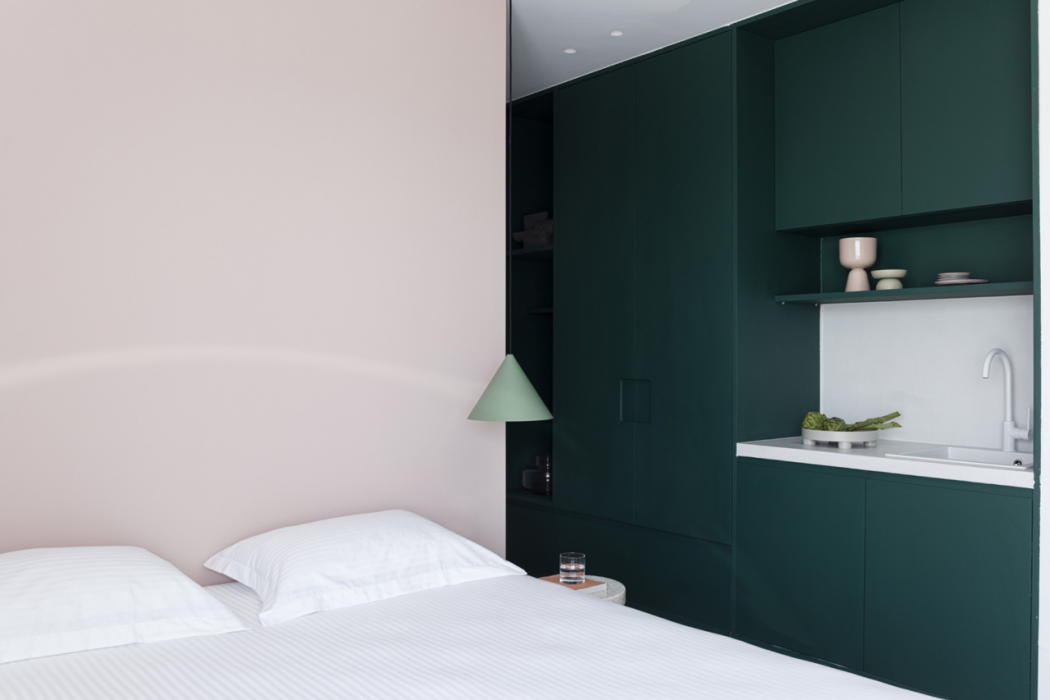 NEO SUITES 8/75