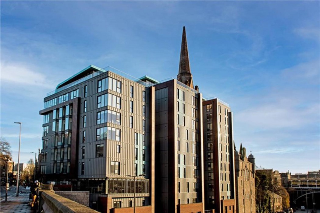 Aberdeen by Charles Hope 4/44