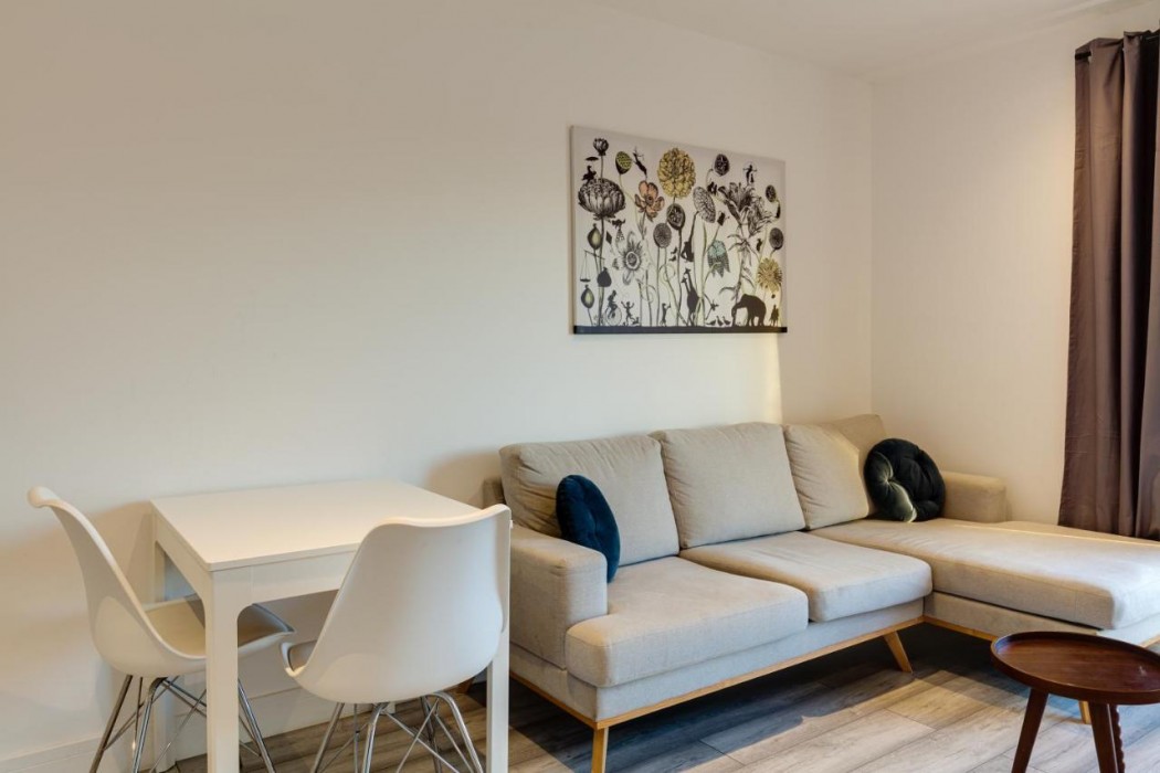 Hounslow Central Apartments 25/40