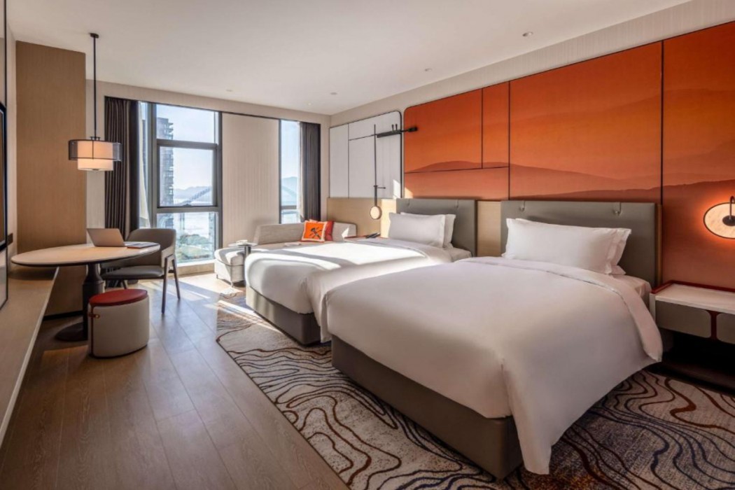 Grand Mercure Yichang Waitan 17/72