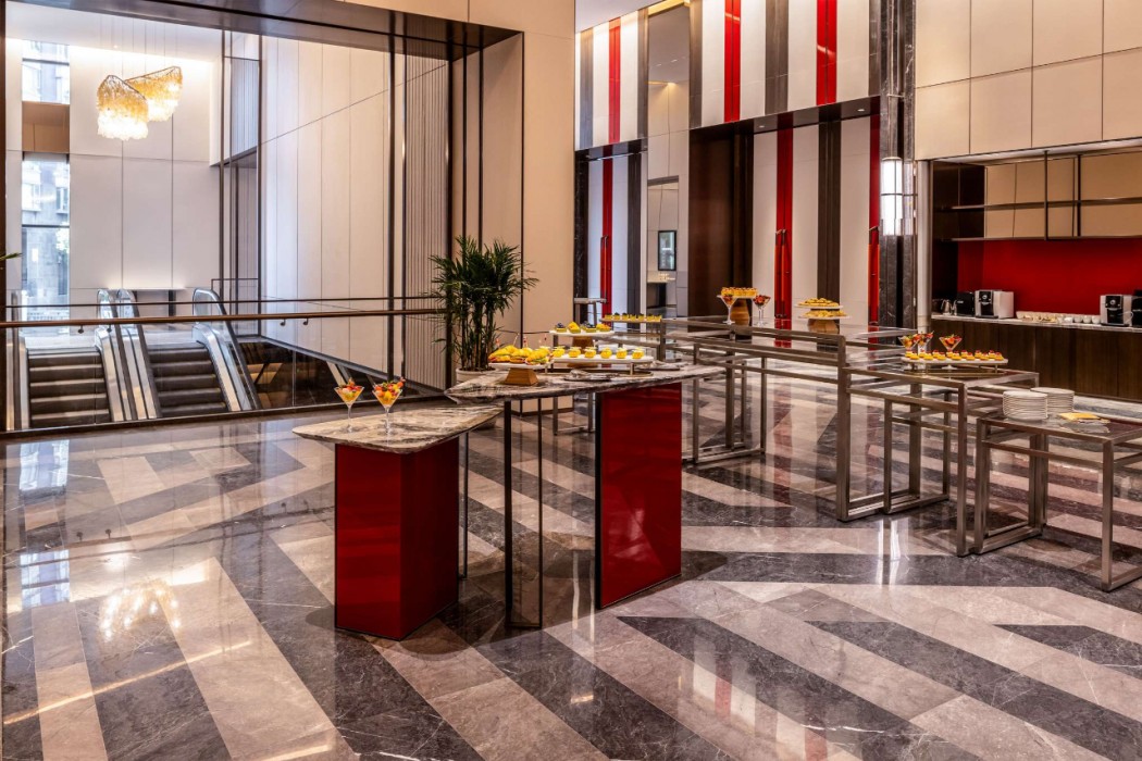 Grand Mercure Yichang Waitan 9/72