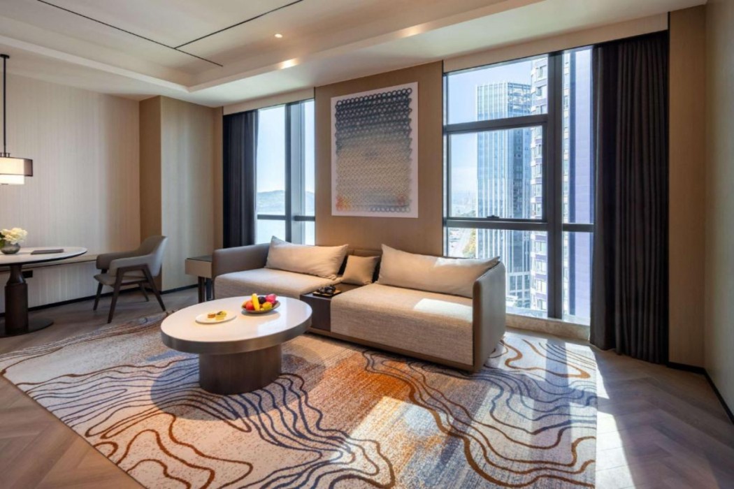 Grand Mercure Yichang Waitan 21/72