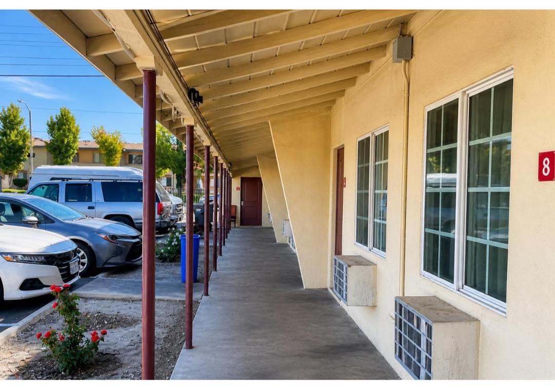 Sai Park Motel in LANCASTER - CA