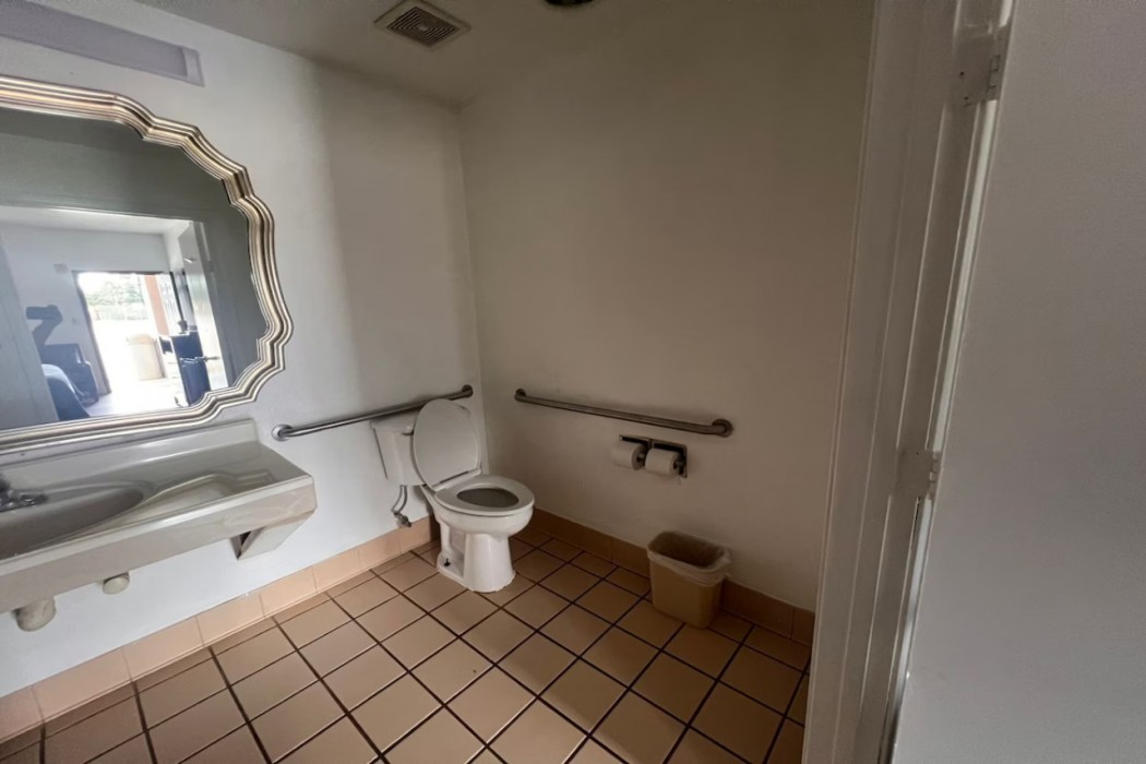 Budget inn by Oyo San Augustine 20/70