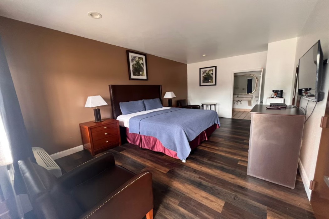 Budget inn by Oyo San Augustine 39/70