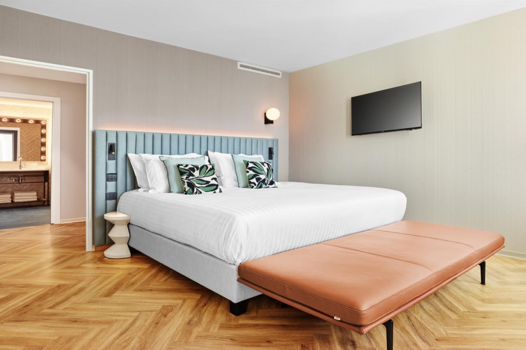 H4 Wyndham Paris Pleyel 23/87