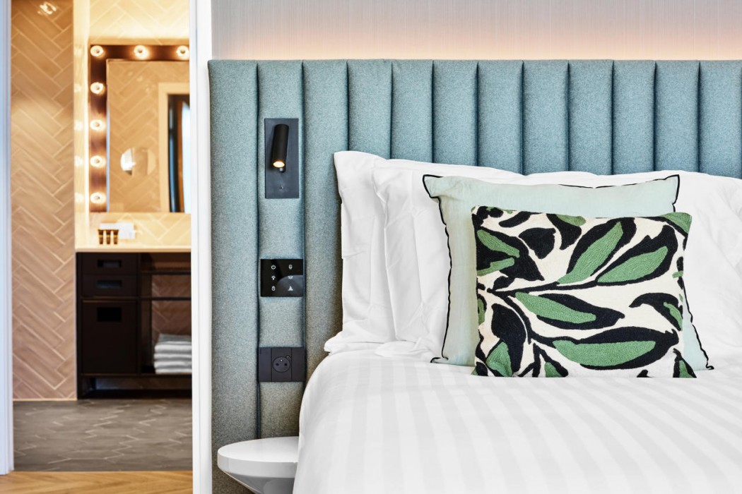 H4 Wyndham Paris Pleyel 26/87