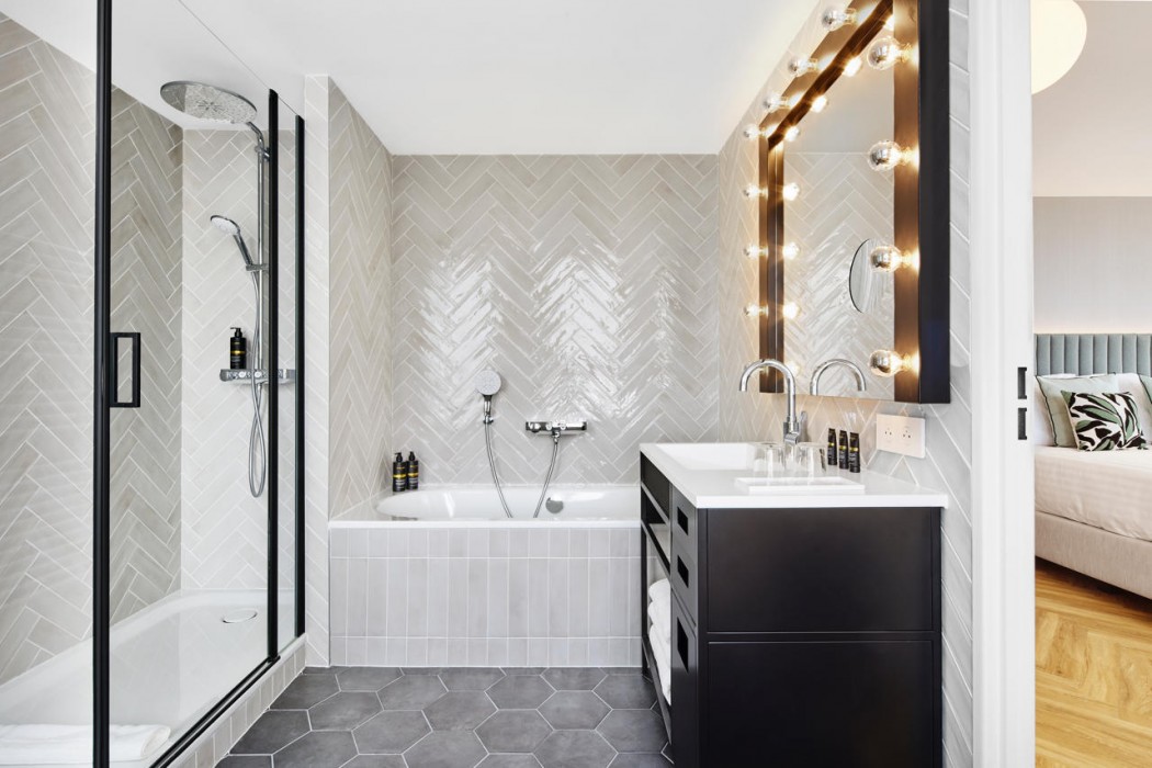 H4 Wyndham Paris Pleyel 32/87