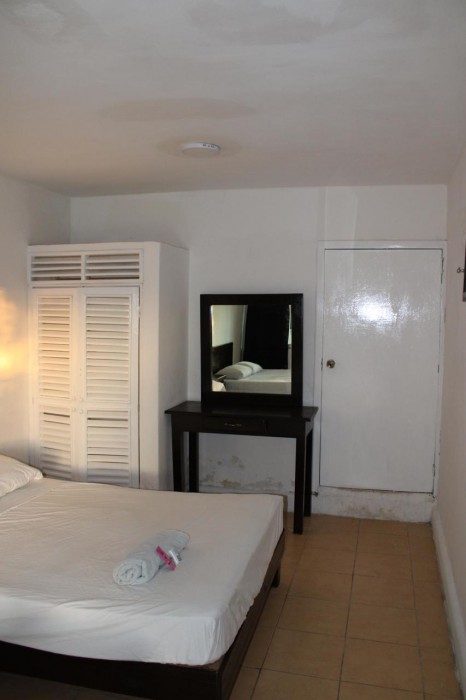 OYO HOTEL COLIBRI 38/67