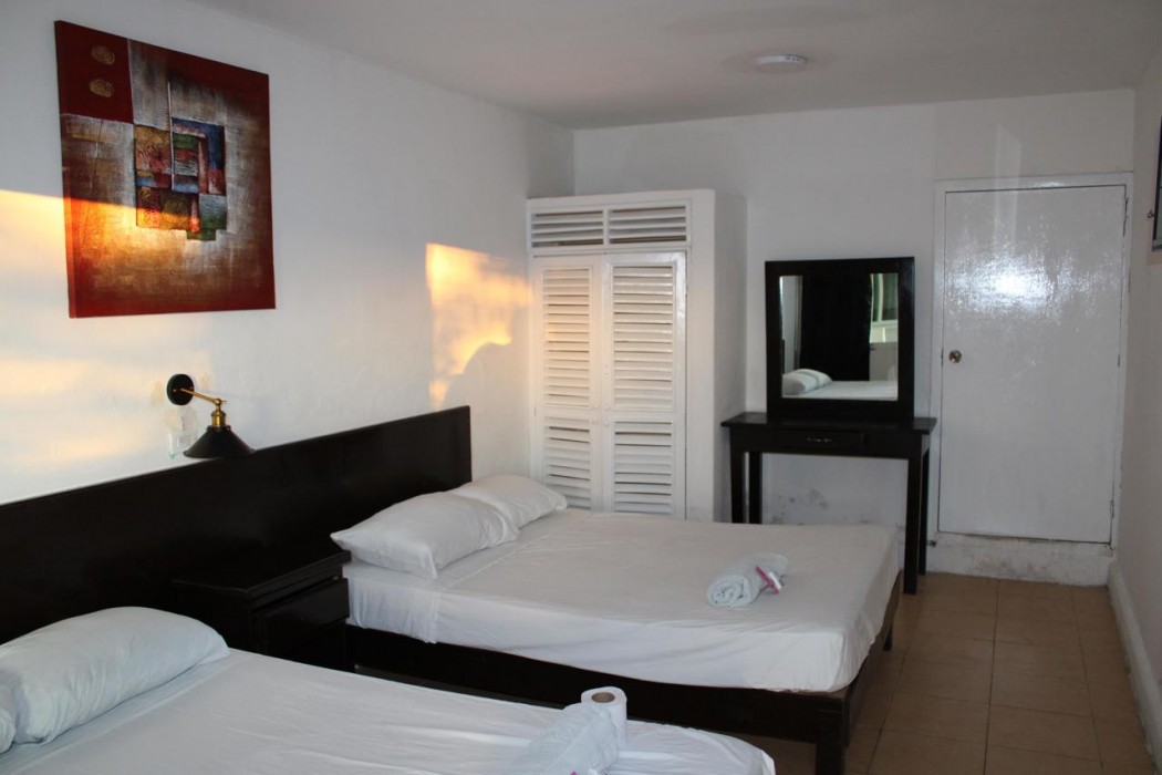 OYO HOTEL COLIBRI 23/67