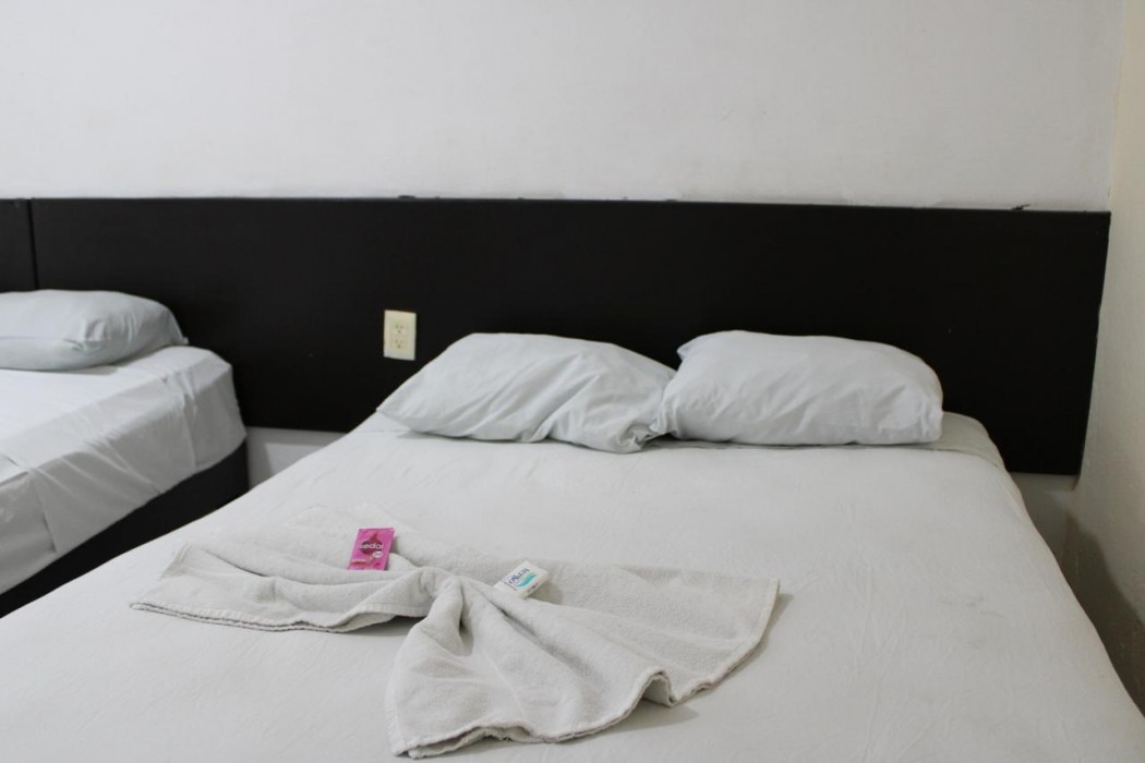 OYO HOTEL COLIBRI 36/67