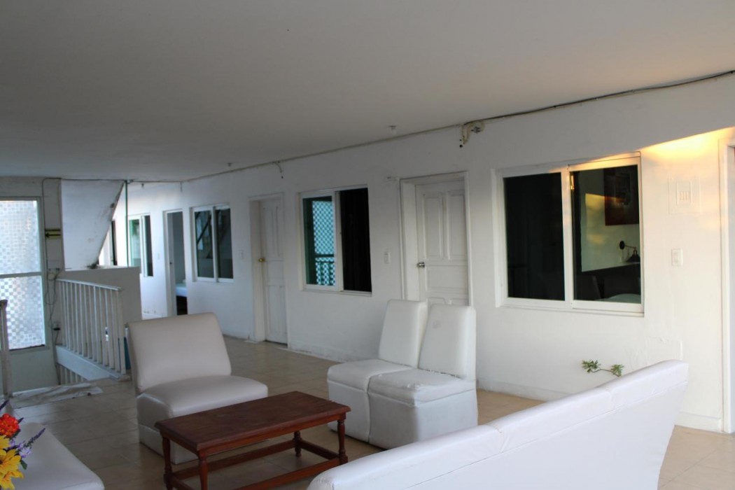 OYO HOTEL COLIBRI 57/67