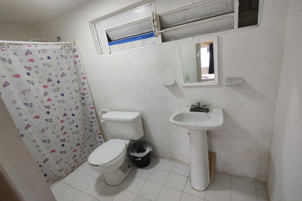 OYO HOTEL COLIBRI 42/67