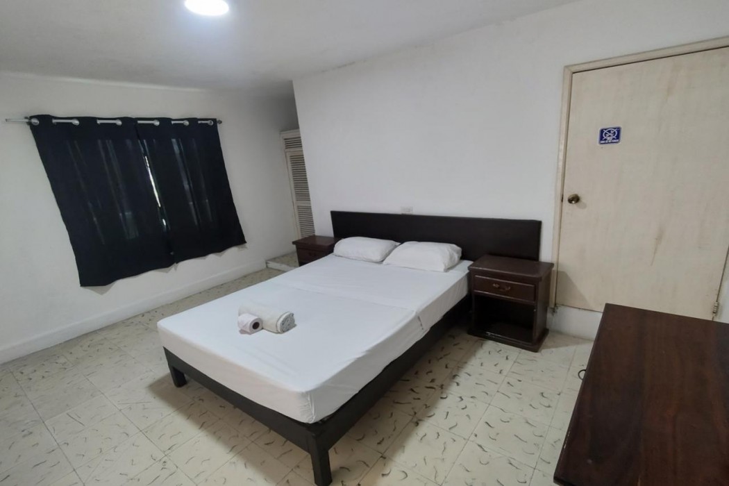 OYO HOTEL COLIBRI 39/67