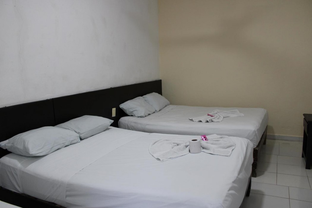 OYO HOTEL COLIBRI 19/67