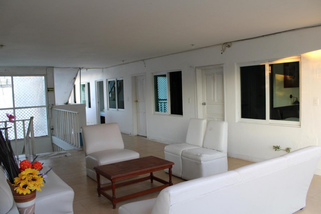 OYO HOTEL COLIBRI 58/67
