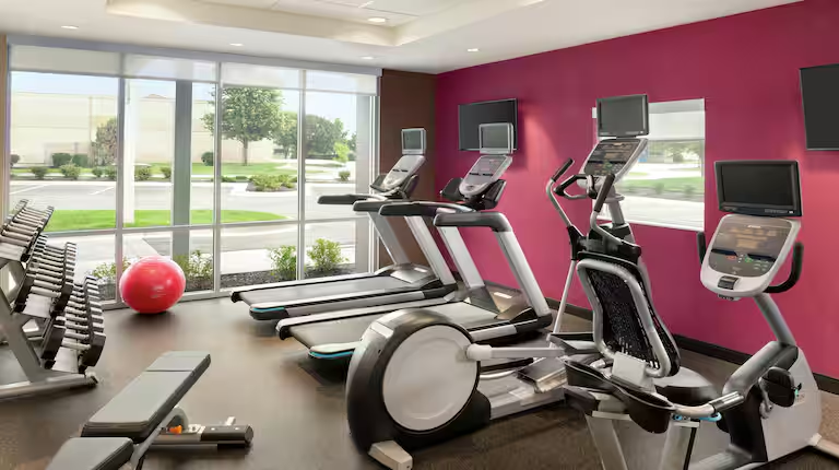 Home2 Suites by Hilton Cincinnati Midtown Oakley 12/31