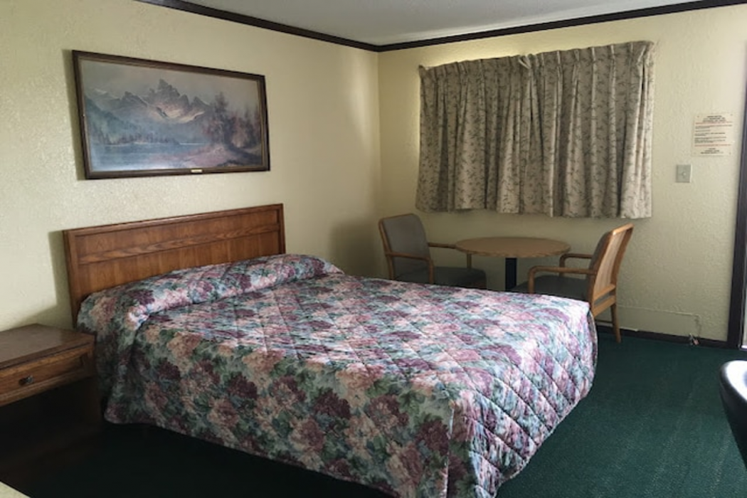 Capri Motel Elwood, Wathena 4/10