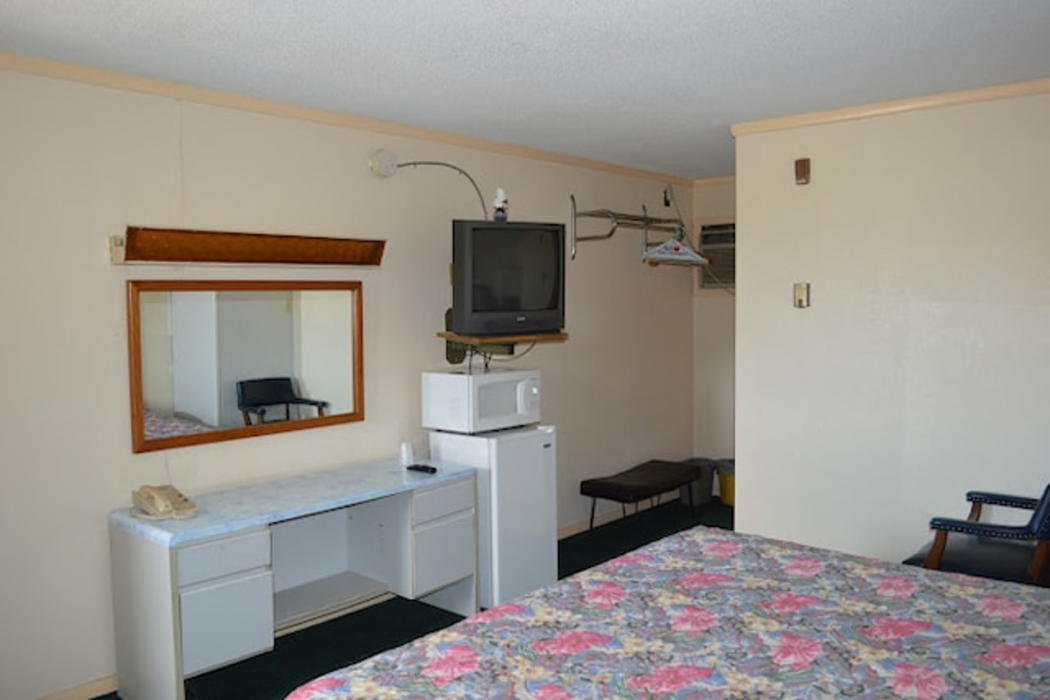 Capri Motel Elwood, Wathena 5/10