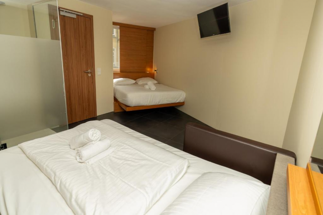 Hotel Dusseldorfer Hof 17/48