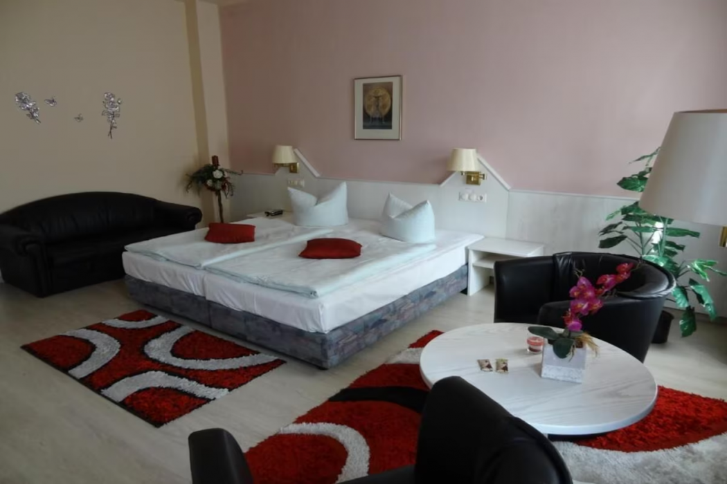 Elisenhof 5/55